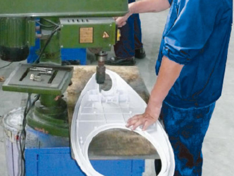 灯具精加工车间